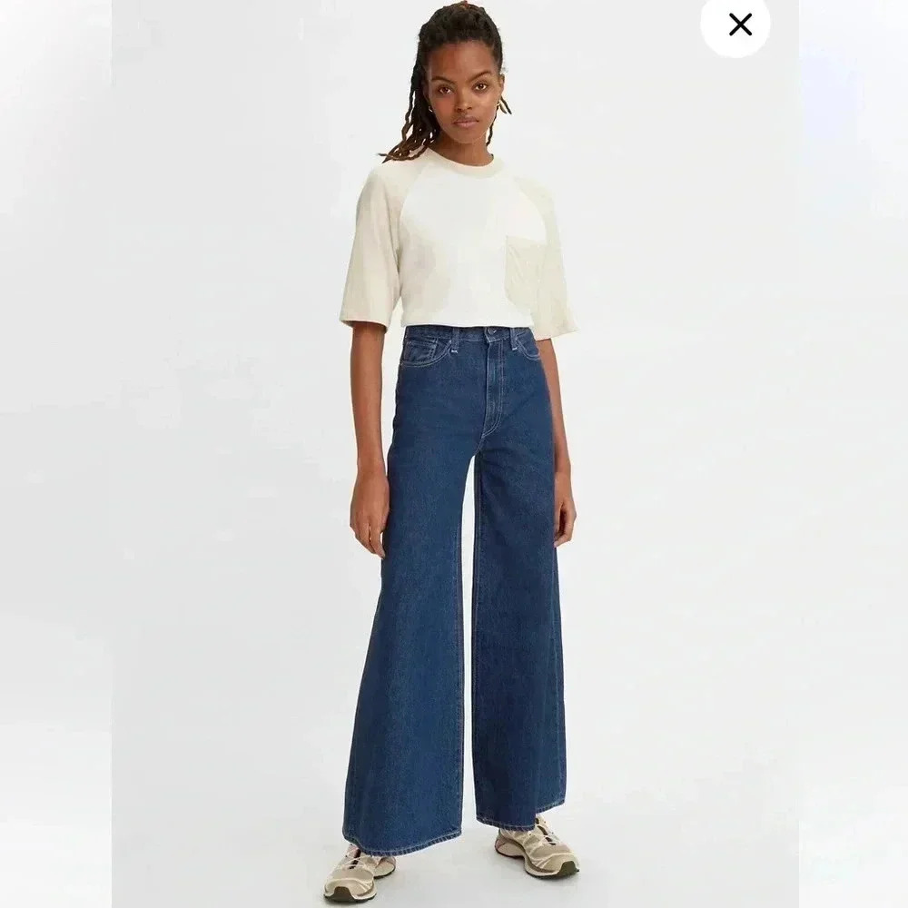 NWT $168 Levi’s Full Flare Women’s Jeans High Rise Organic Cotton Sz 25 x 31